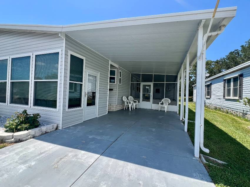 9814 Sucia Circle a Parrish, FL Mobile or Manufactured Home for Sale
